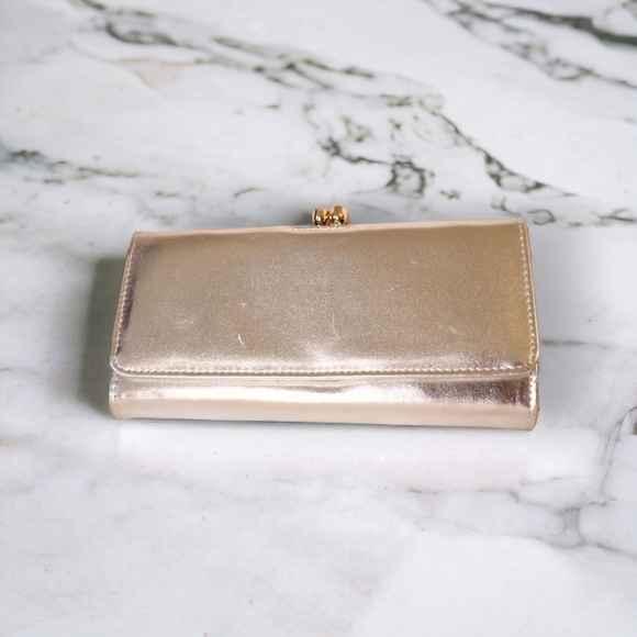 LIMITED WOMENS SILVER CLUTCH WALLET WITH DIAMOND CLASPS AND CARD SLOTS - Picture 11 of 12